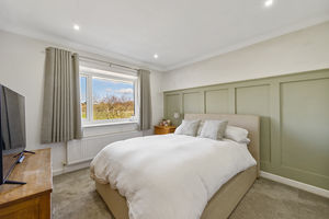 Bedroom- click for photo gallery